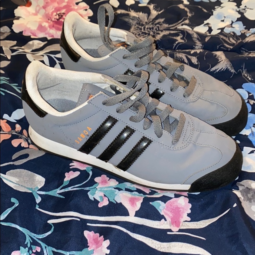 Adidas Samoas